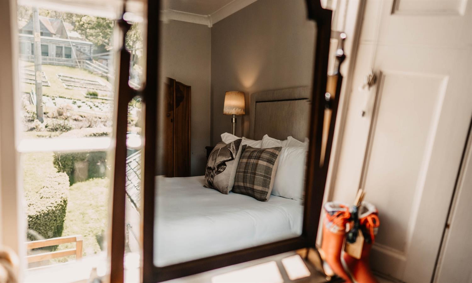 Super Deluxe Bathroom at Shieldaig Lodge