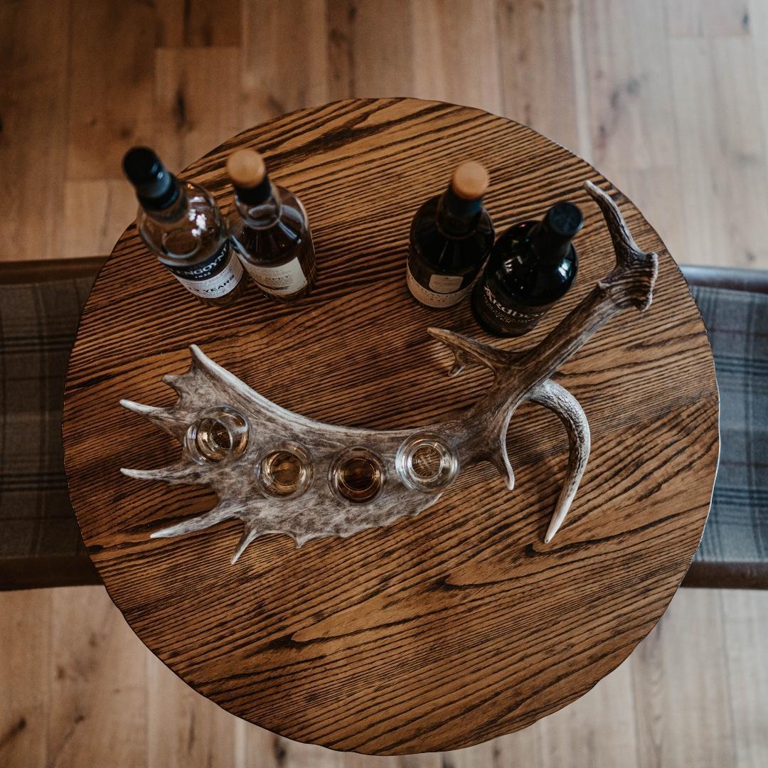 Whisky antler tasting 
