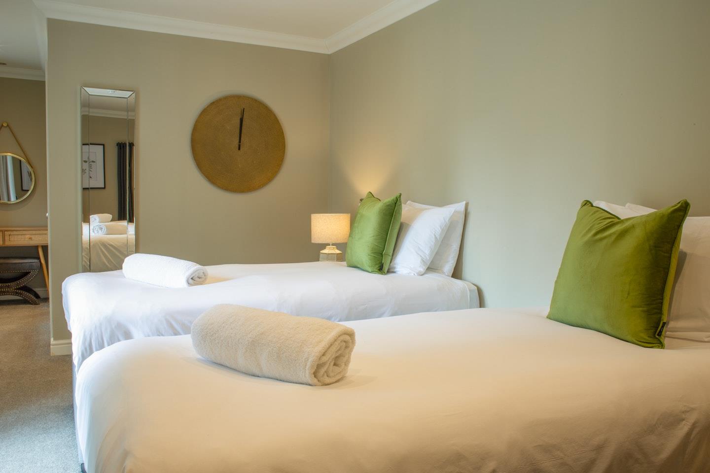 Bonnie Lodge Twin at Broadford Hotel