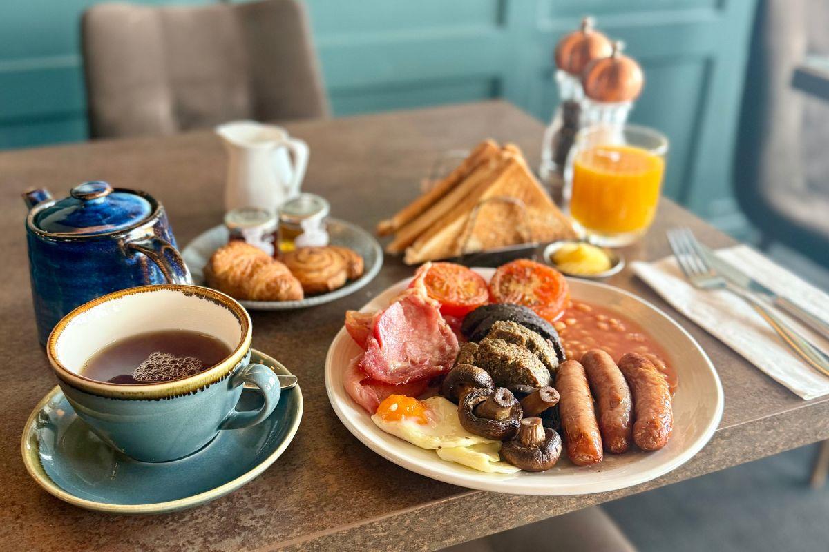 Kirkwall Hotel breakfast