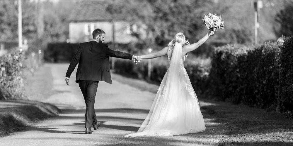 Black and white couple photography