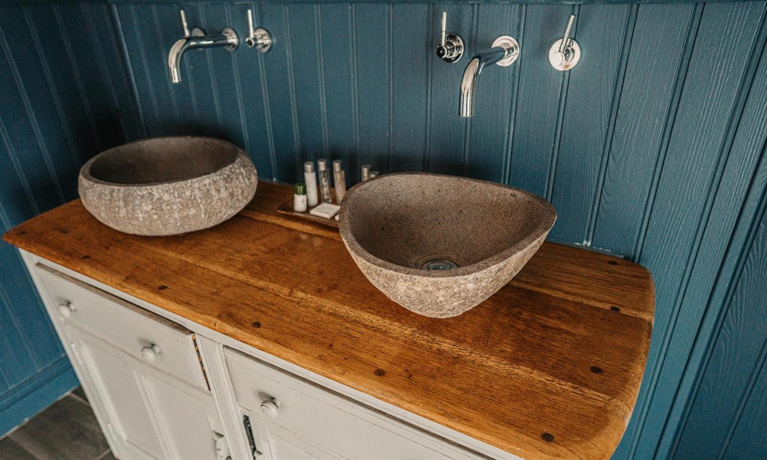 Premium Double Bathroom at Ship Inn with rustic stone double sinks