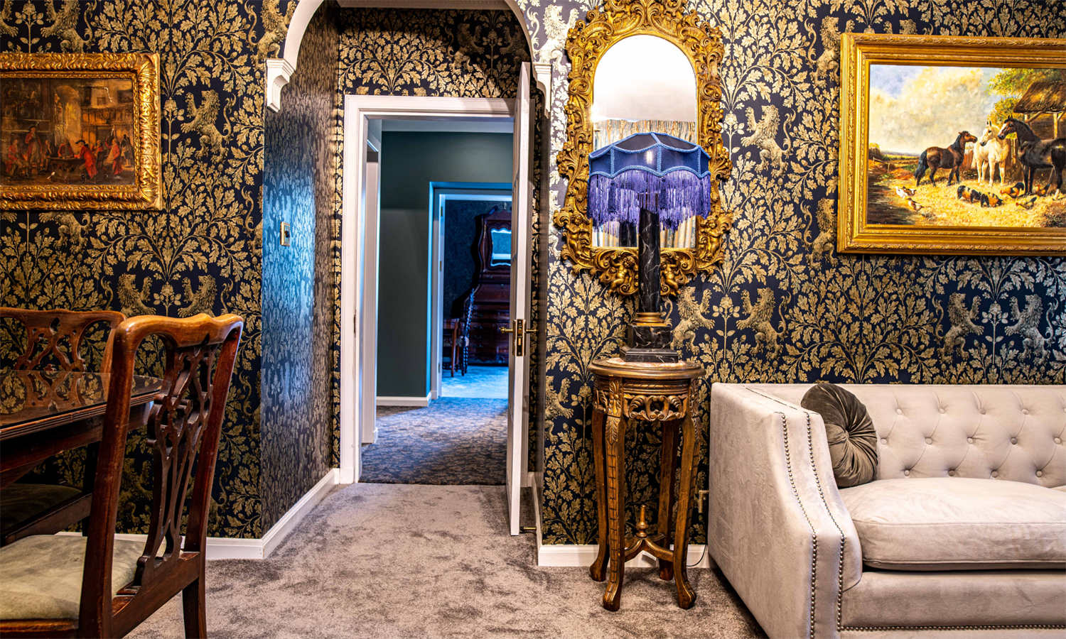 1 and 2 bedroom suites at Melville Castle