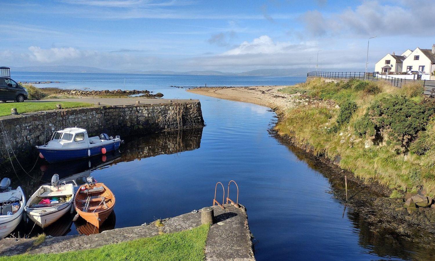 Stream out to sea in Blackwaterfoot, Isle of Arran