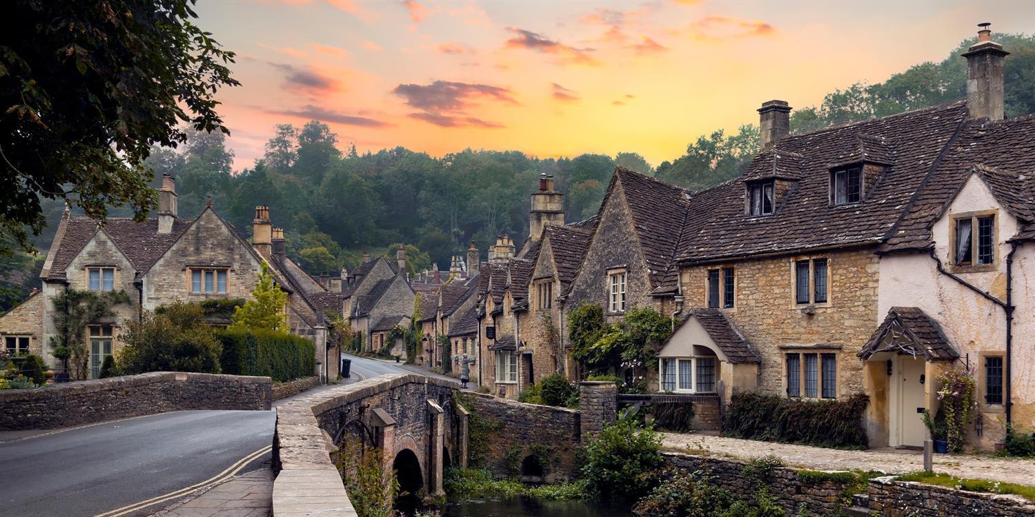 Idyllic Villages Near Widbrook Grange