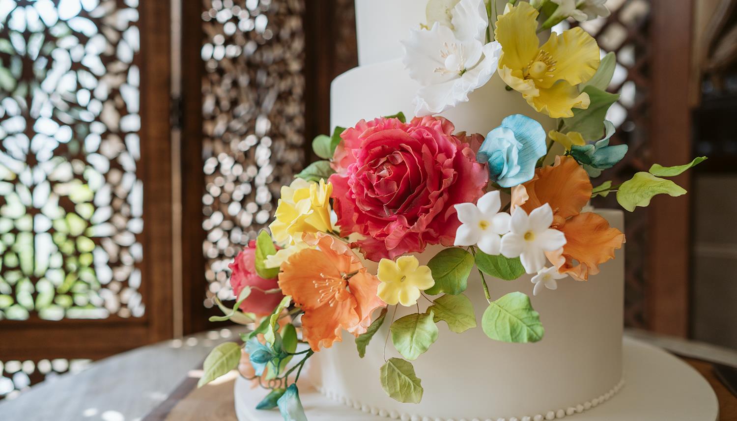 Floral cake. Photo Credit: Lee Dann Photography