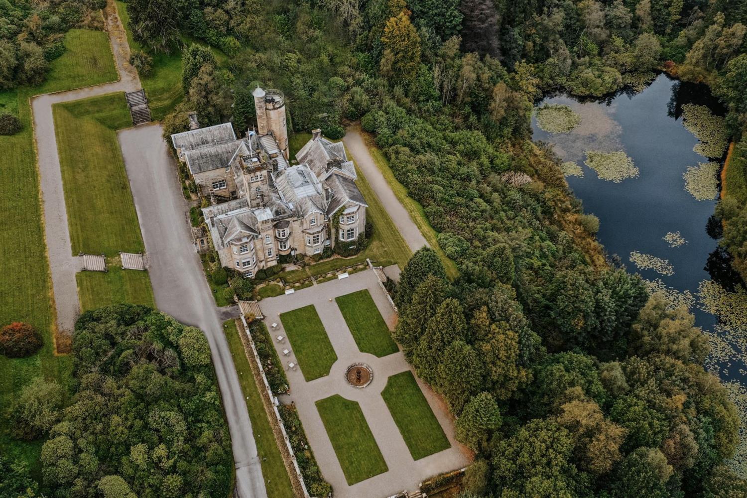 Ariel view of Auchen Castle