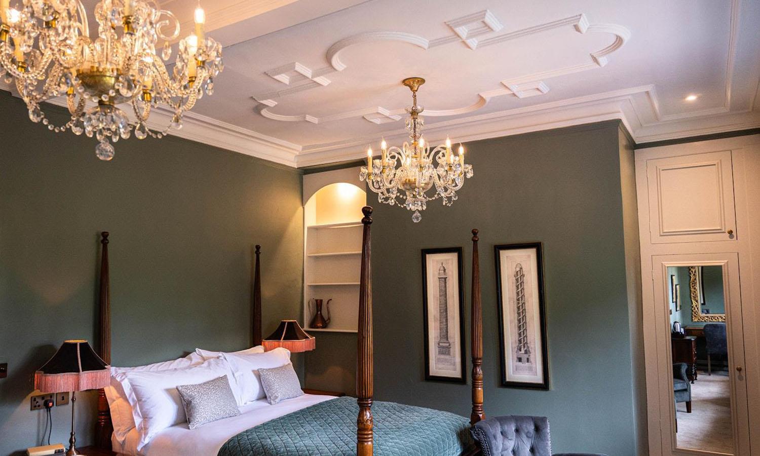 Classic room at Lewtrenchard Manor - Eudoxia