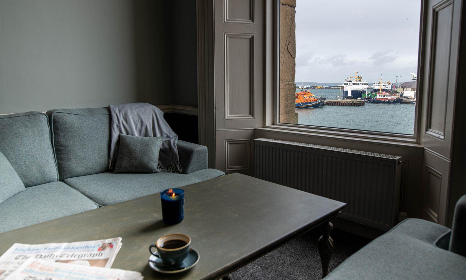 Lounge with a view of the harbour in Kirkwall