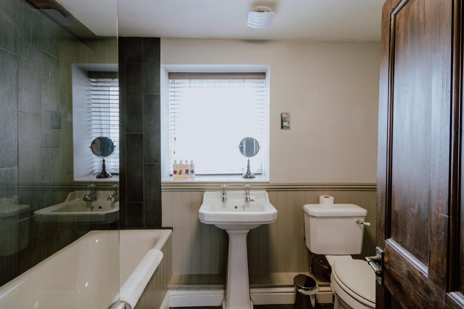 Super Deluxe Double Bedroom at Widbrook Grange