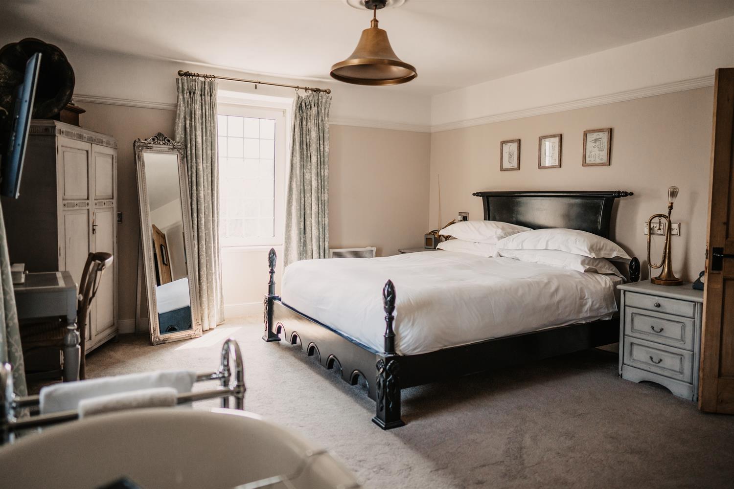 Super Deluxe Double Bedroom at Widbrook Grange