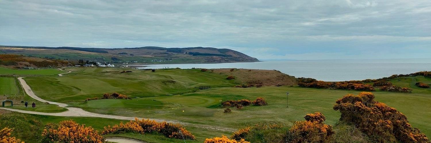 Views of the sea across Blackwaterfoot 