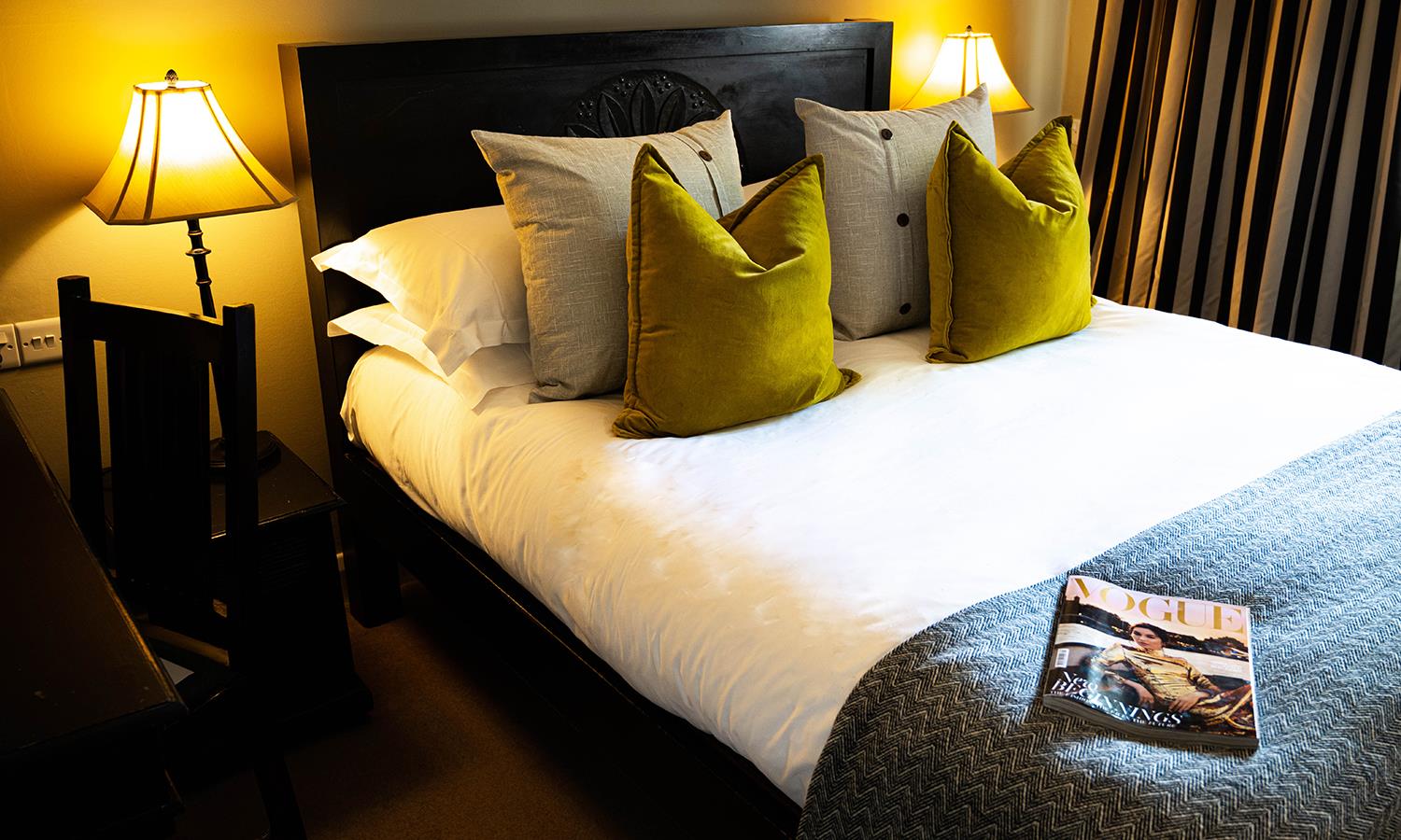 Super Deluxe Bathroom at Elephant Hotel