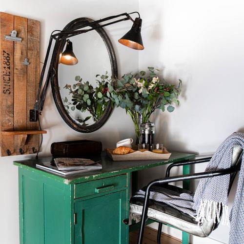 Study desk at Forss House hotel 