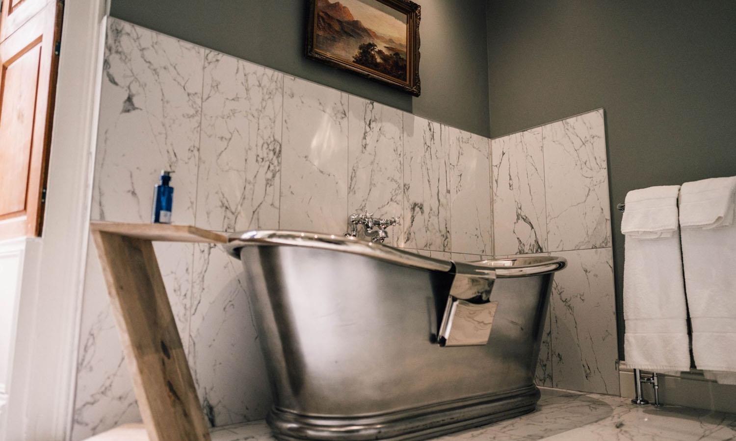 Bathtub in Radclyffe en-suite at Forss House hotel 
